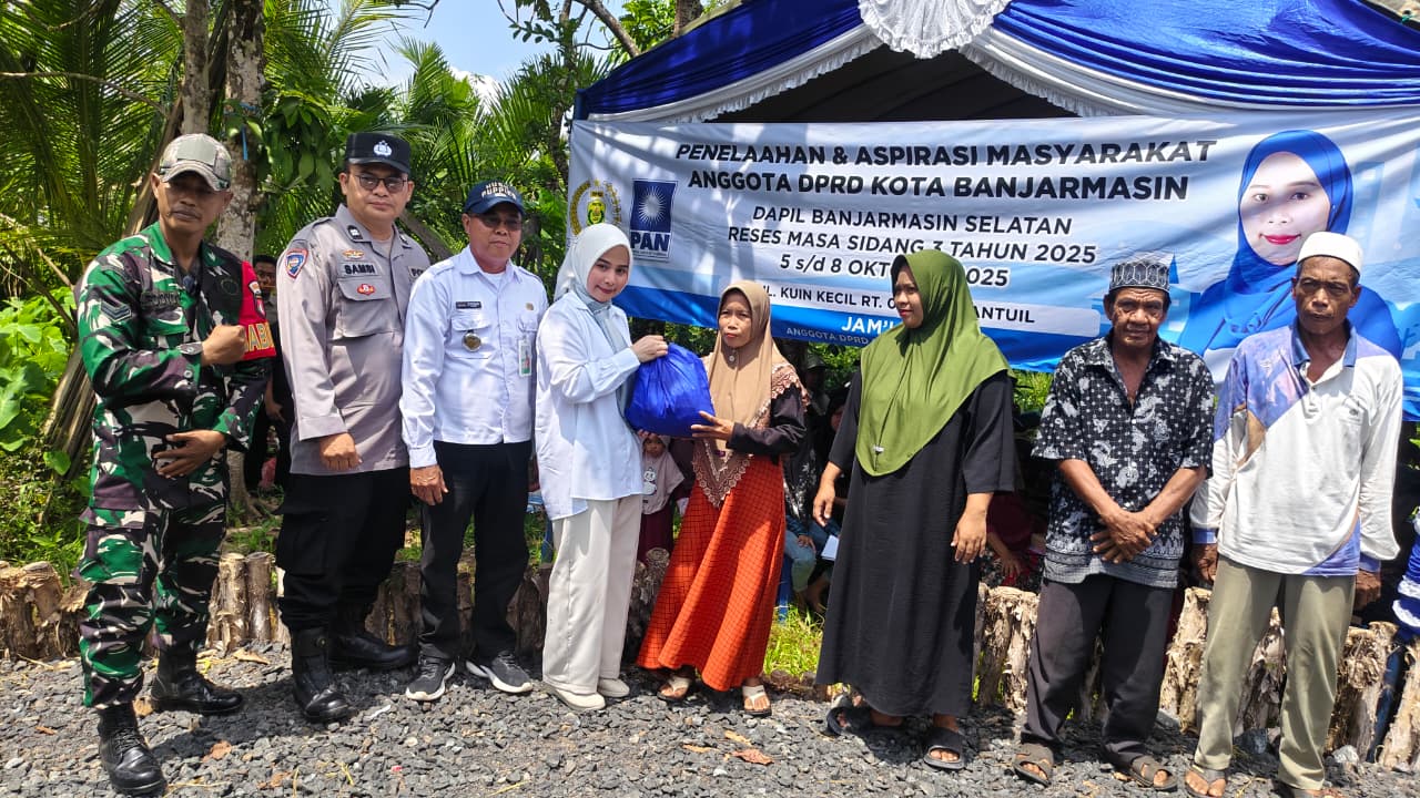 Rela Tempuh Jalur Sungai Menggunakan Klotok, Jam’iah Rizaldi Serap Aspirasi Warga Pulau Bromo dan Kuin Kacil Mantuil
