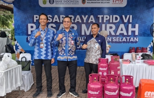 Pasar Raya TPID Hadir di Banjarmasin, Warga Kalsel Nikmati Bahan Pokok Harga Distributor