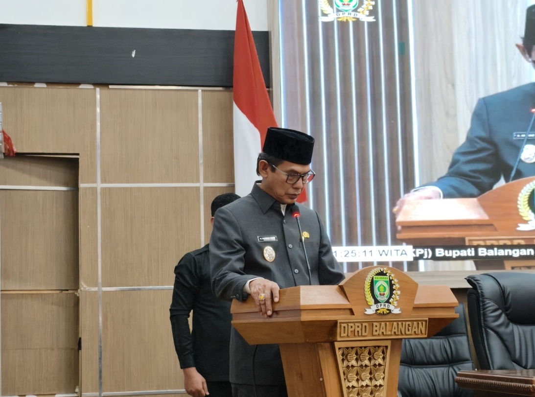 Pemkab Balangan Sampaikan LKPj Tahun 2025 dalam Rapat Paripurna